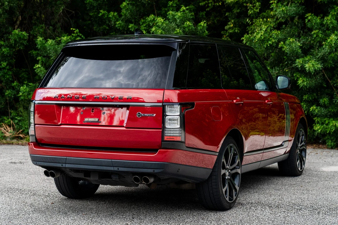 2017 Land Rover Range Rover L405 - Image 17 of 31