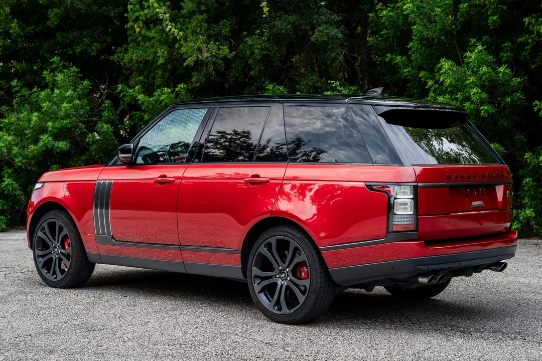 2017 Land Rover Range Rover L405 - Image 13 of 31