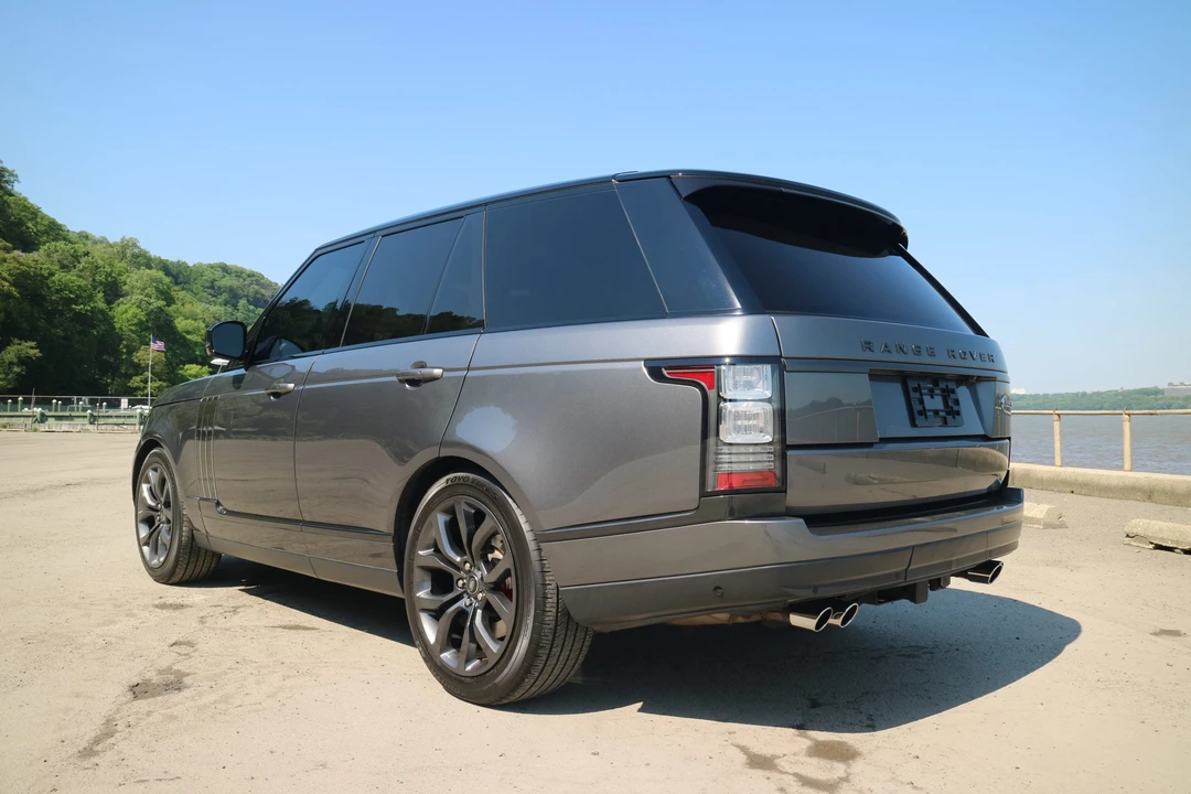 2017 Land Rover Range Rover L405 - Image 10 of 31