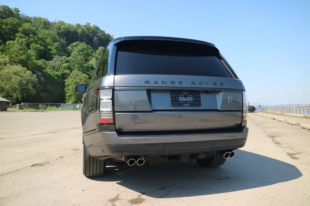 2017 Land Rover Range Rover L405 - Image 12 of 31