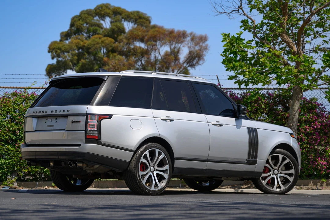 2017 Land Rover Range Rover L405 - Image 14 of 31