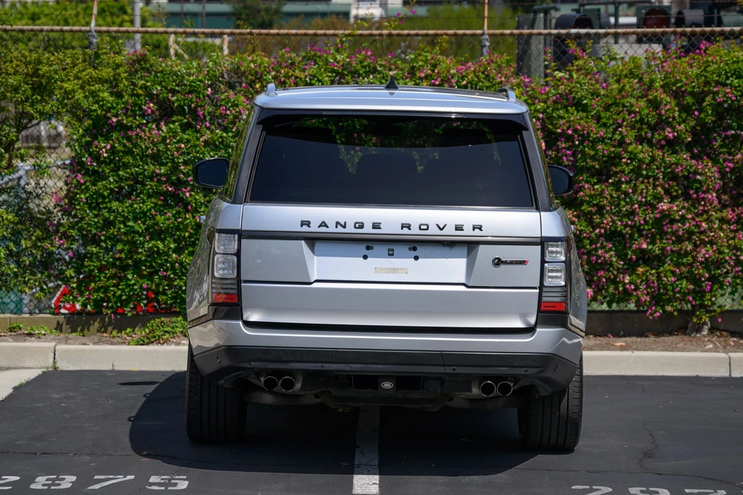 2017 Land Rover Range Rover L405 - Image 12 of 31
