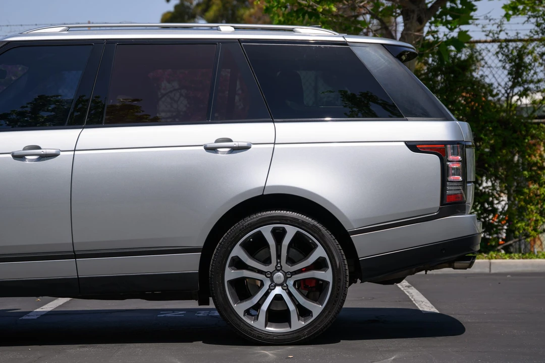2017 Land Rover Range Rover L405 - Image 24 of 31