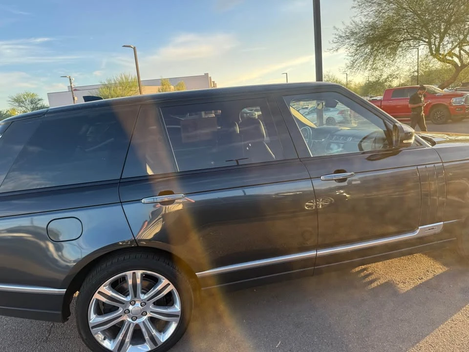 2017 Land Rover Range Rover L405 - Image 2 of 11