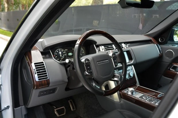 2017 Land Rover Range Rover L405 - Image 6 of 9