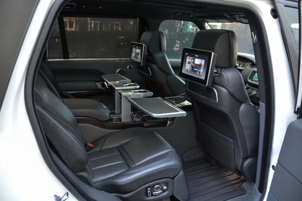 2017 Land Rover Range Rover L405 - Image 5 of 9