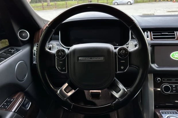 2017 Land Rover Range Rover L405 - Image 6 of 8
