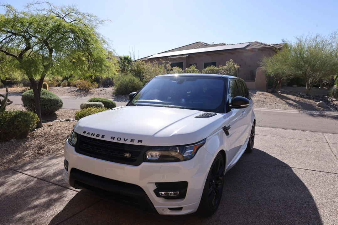 2017 Land Rover Range Rover Sport L494 - Image 7 of 31