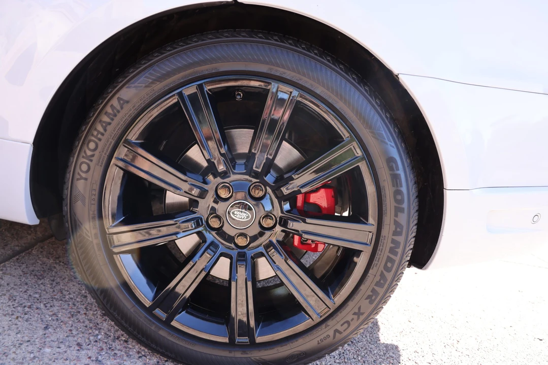 2017 Land Rover Range Rover Sport L494 - Image 26 of 31