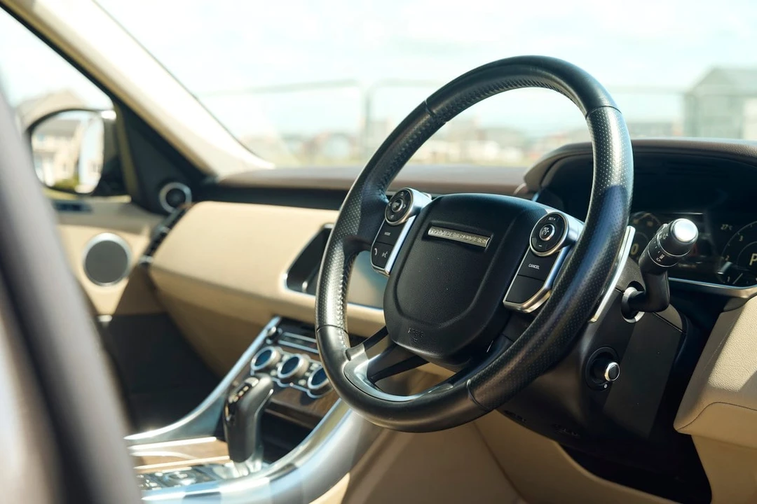 2017 Land Rover Range Rover L405 - Image 14 of 30