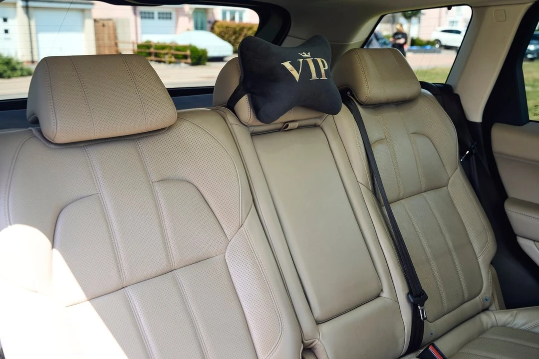 2017 Land Rover Range Rover L405 - Image 16 of 30