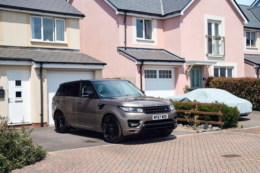 2017 Land Rover Range Rover L405 - Image 5 of 30