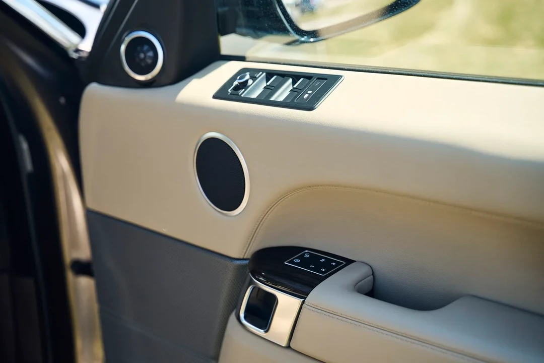 2017 Land Rover Range Rover L405 - Image 20 of 31
