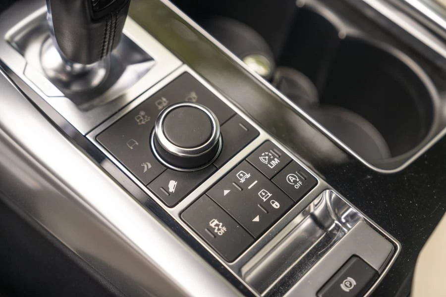 2017 Land Rover Range Rover L405 - Image 21 of 28