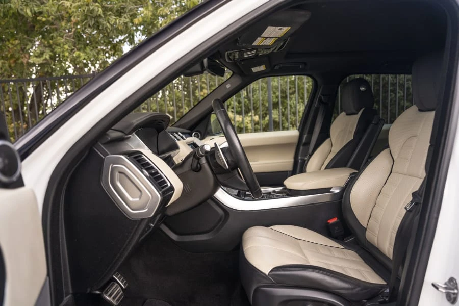 2017 Land Rover Range Rover L405 - Image 17 of 28