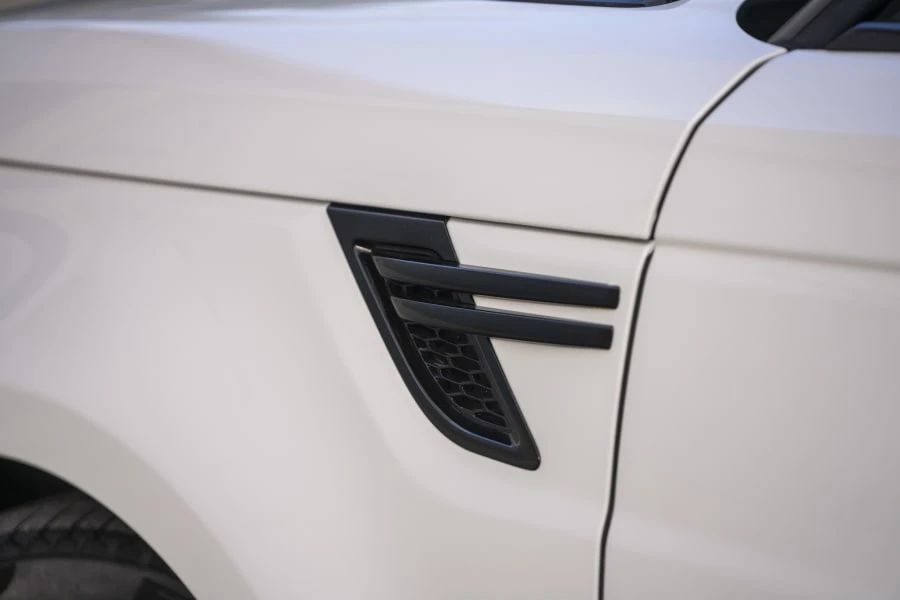 2017 Land Rover Range Rover L405 - Image 16 of 28