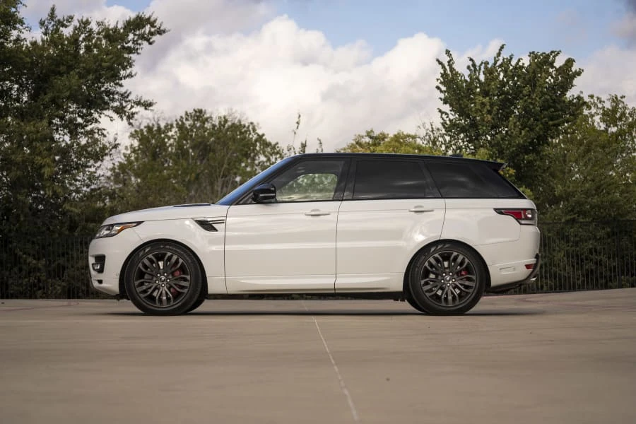 2017 Land Rover Range Rover L405 - Image 7 of 28