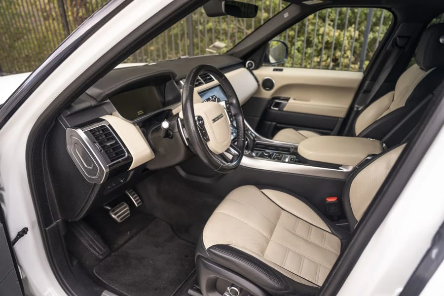 2017 Land Rover Range Rover L405 - Image 20 of 28