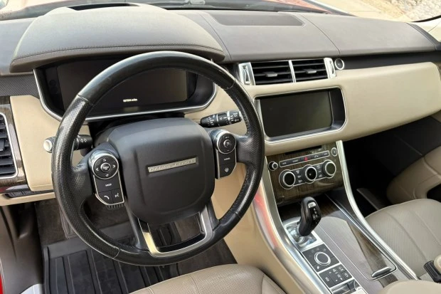 2017 Land Rover Range Rover Sport L494 - Image 5 of 8