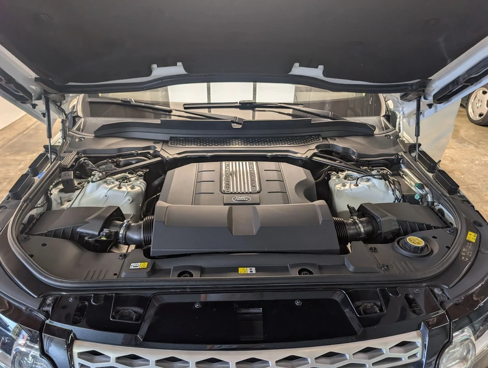 2017 Land Rover Range Rover Sport L494 - Image 12 of 31