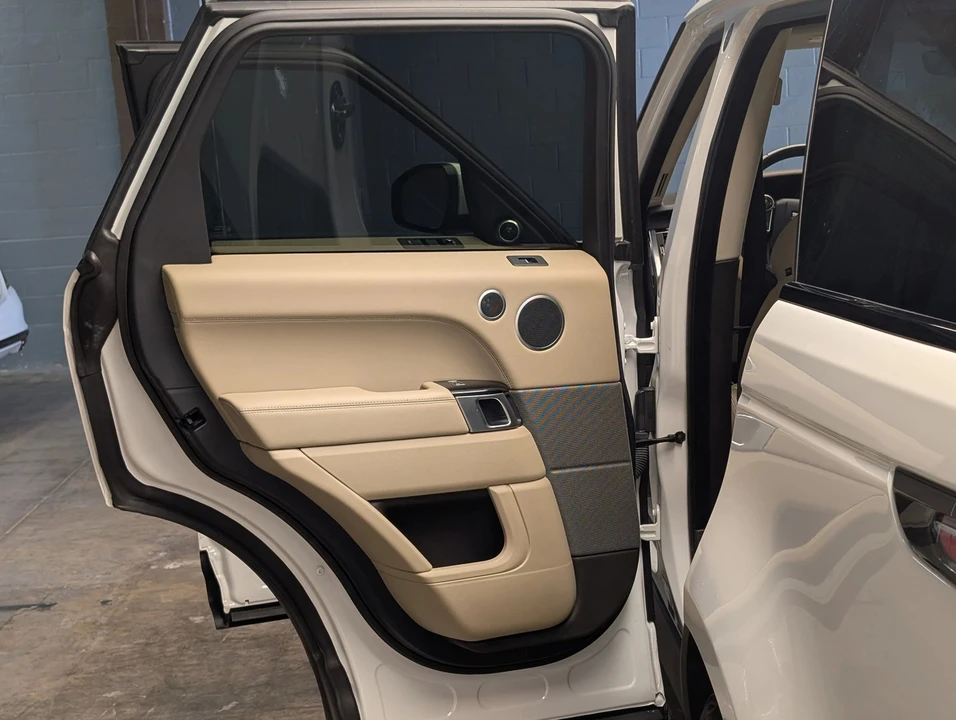 2017 Land Rover Range Rover Sport L494 - Image 18 of 31