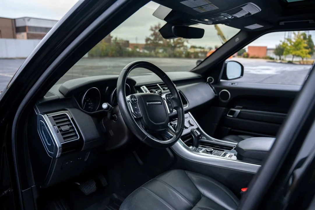 2017 Land Rover Range Rover Sport L494 - Image 3 of 18