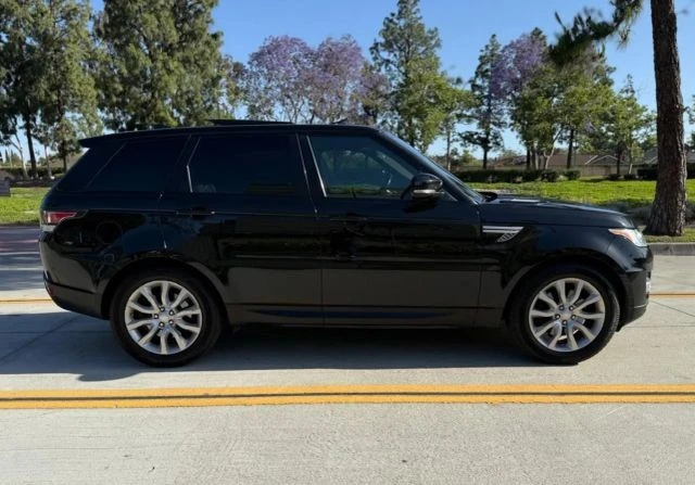 2017 Land Rover Range Rover Sport L494 - Image 4 of 23