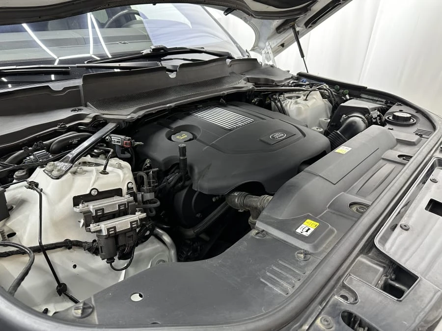 2017 Land Rover Range Rover L405 - Image 28 of 28