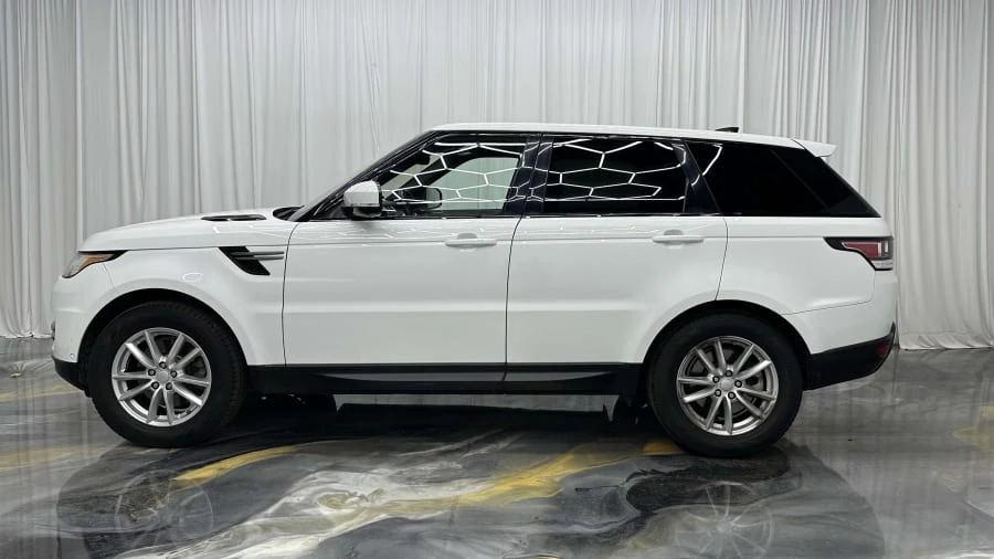 2017 Land Rover Range Rover L405 - Image 2 of 28