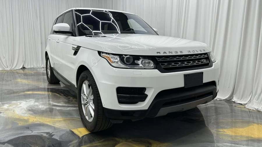 2017 Land Rover Range Rover L405 - Image 4 of 28