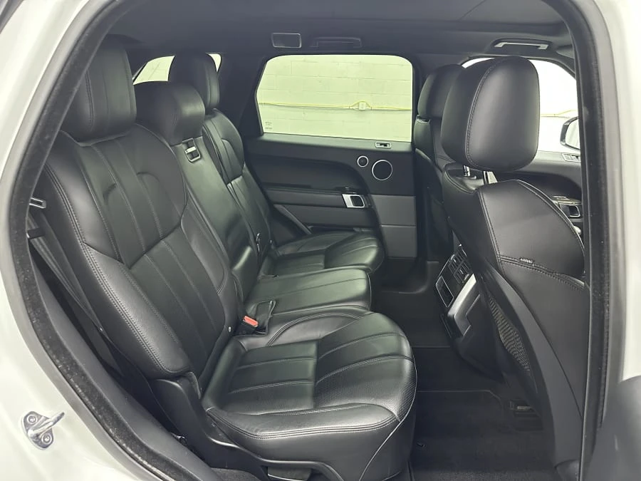 2017 Land Rover Range Rover L405 - Image 19 of 28
