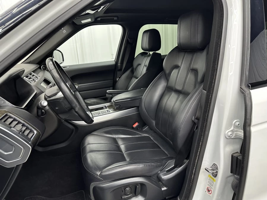 2017 Land Rover Range Rover L405 - Image 14 of 28