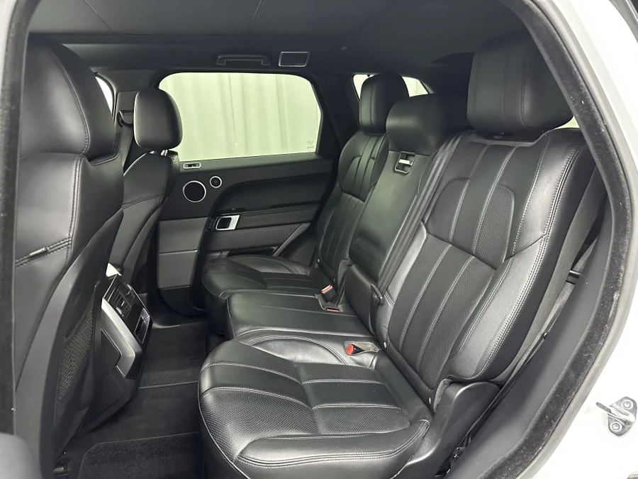 2017 Land Rover Range Rover L405 - Image 20 of 28