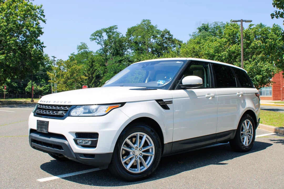 2017 Land Rover Range Rover Sport L494 - Image 6 of 31