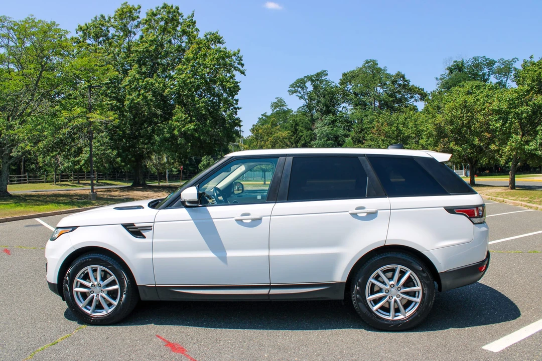 2017 Land Rover Range Rover Sport L494 - Image 21 of 31