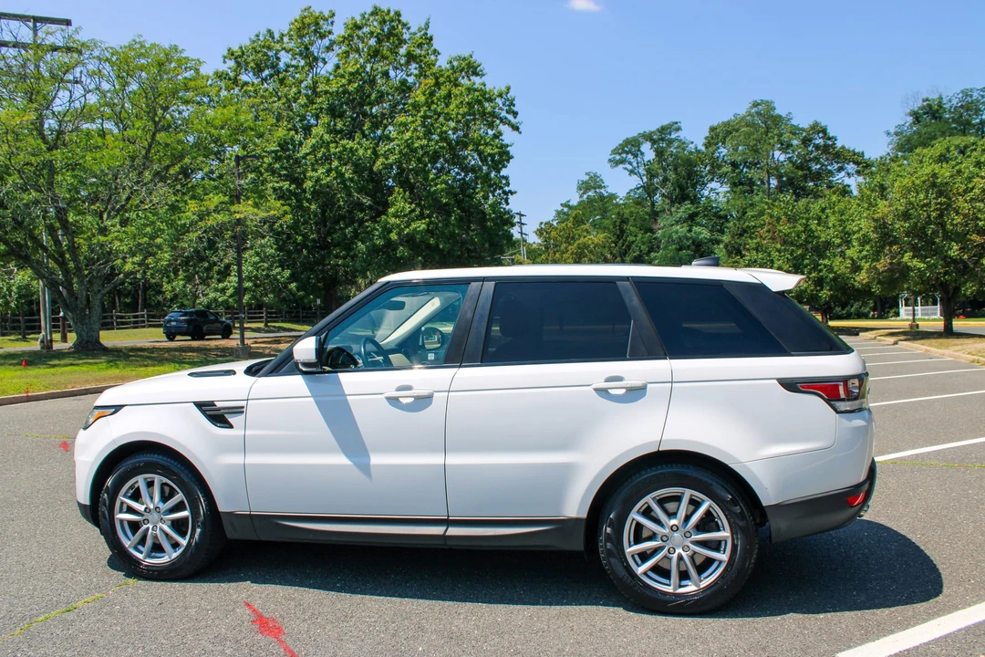 2017 Land Rover Range Rover Sport L494 - Image 22 of 31