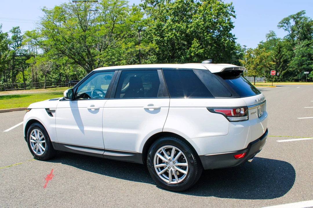 2017 Land Rover Range Rover Sport L494 - Image 25 of 31