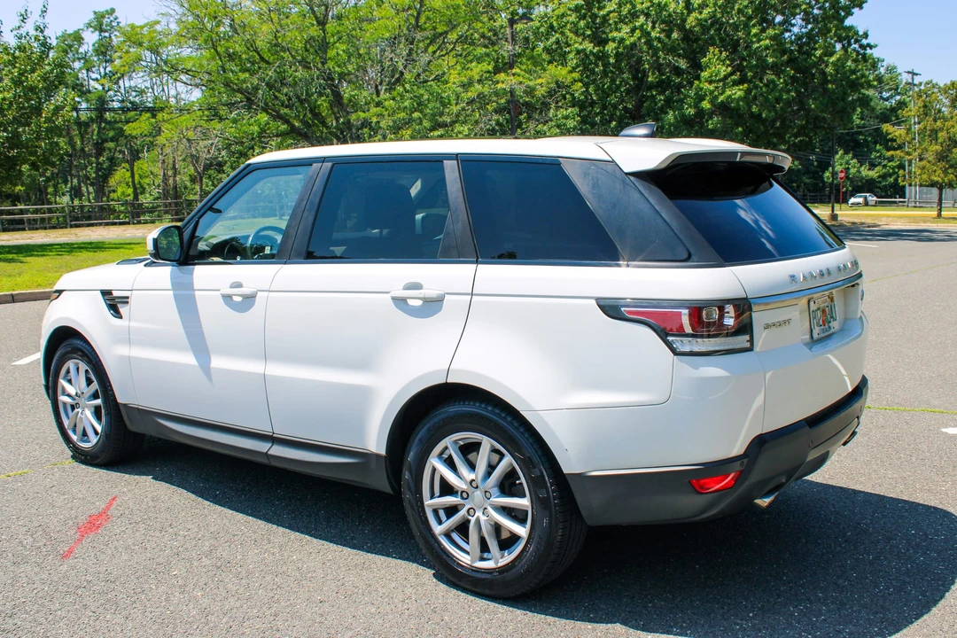 2017 Land Rover Range Rover Sport L494 - Image 26 of 31