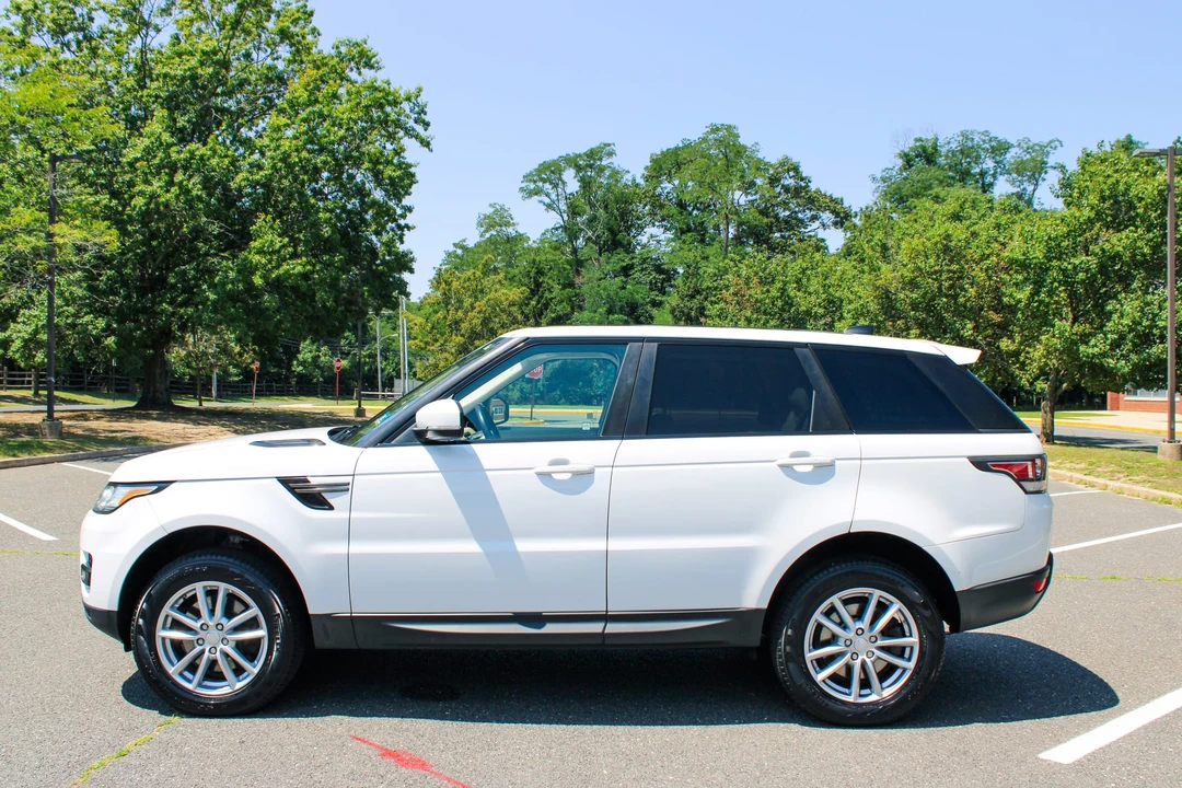 2017 Land Rover Range Rover Sport L494 - Image 19 of 31