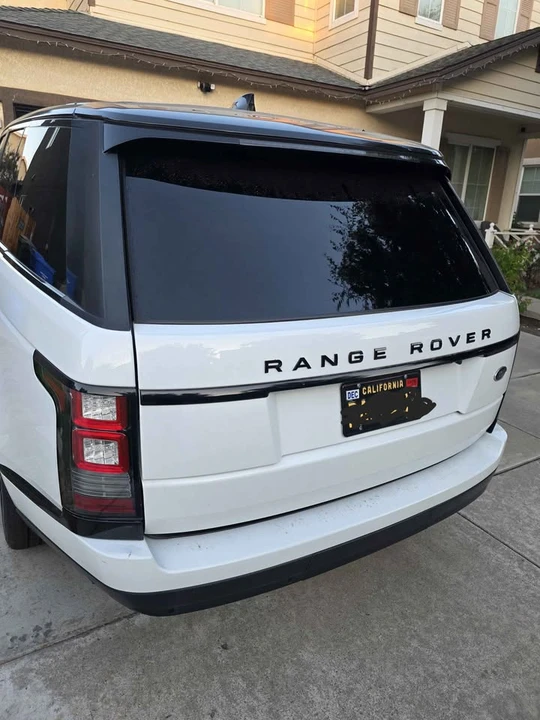 2017 Land Rover Range Rover L405 - Image 3 of 11