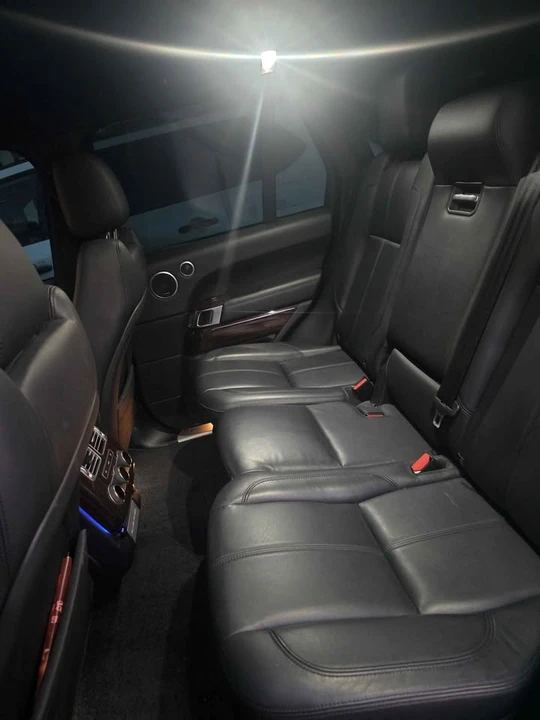 2017 Land Rover Range Rover L405 - Image 8 of 11