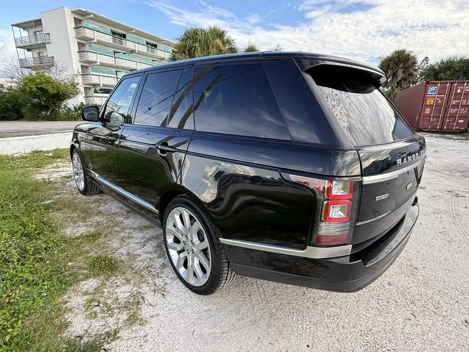 2017 Land Rover Range Rover L405 - Image 4 of 20