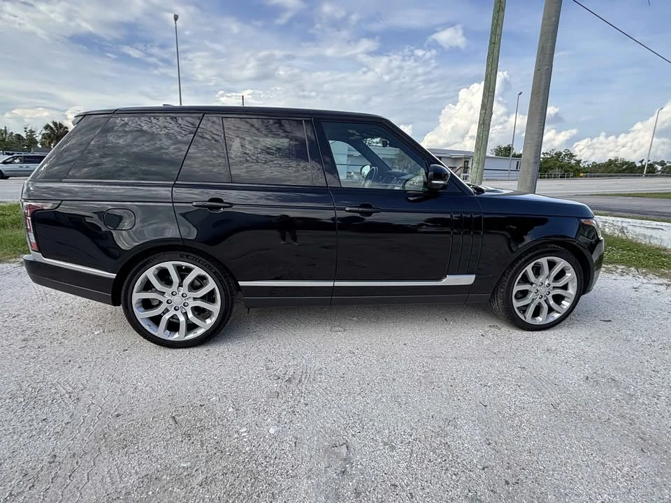 2017 Land Rover Range Rover L405 - Image 8 of 20