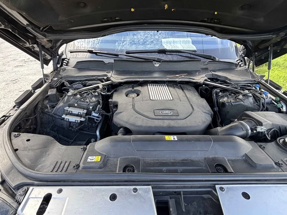 2017 Land Rover Range Rover L405 - Image 10 of 20