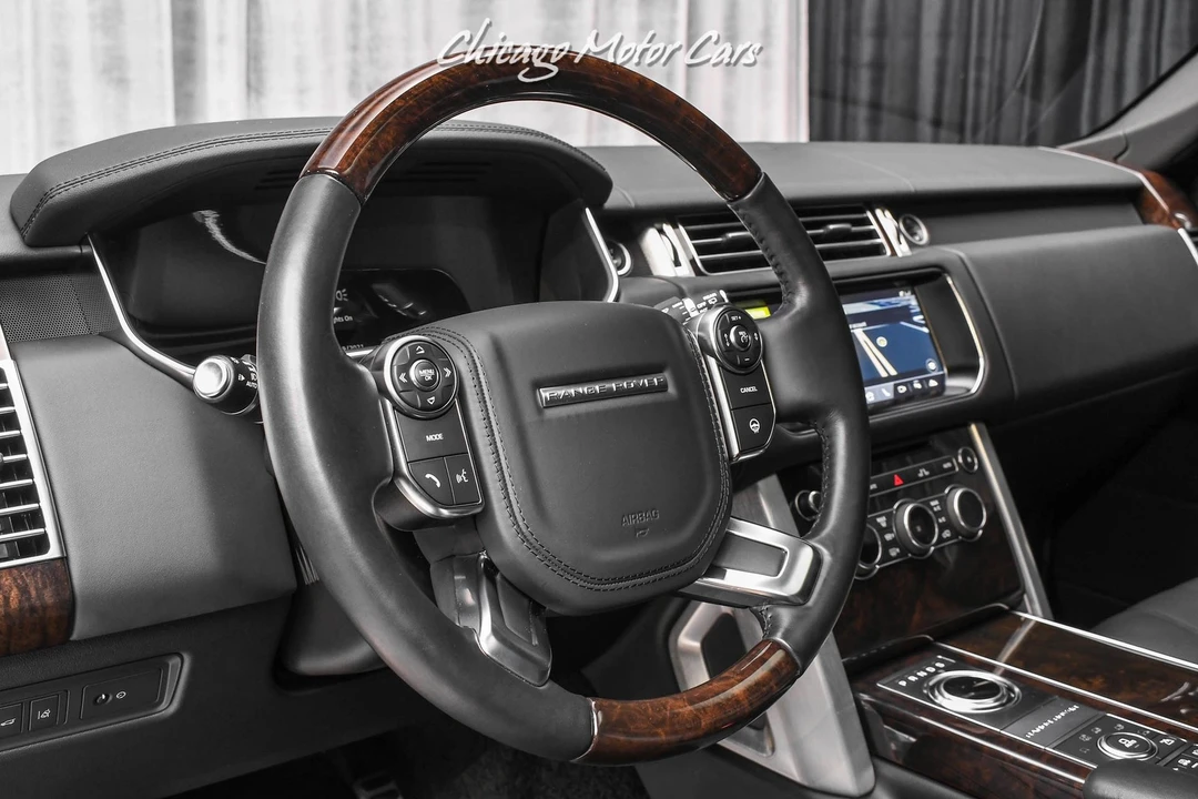 2017 Land Rover Range Rover L405 - Image 10 of 31