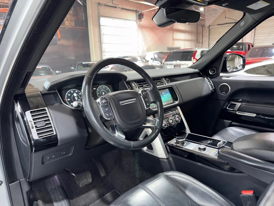 2017 Land Rover Range Rover L405 - Image 5 of 12