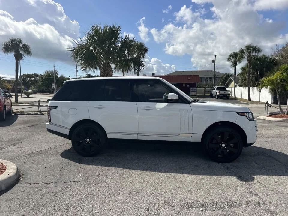 2017 Land Rover Range Rover L405 - Image 6 of 20
