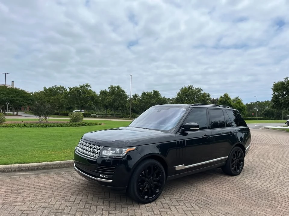2017 Land Rover Range Rover L405 - Image 2 of 12
