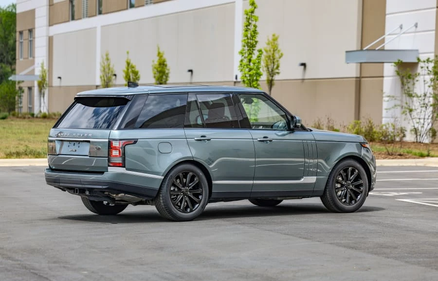 2017 Land Rover Range Rover L405 - Image 6 of 31