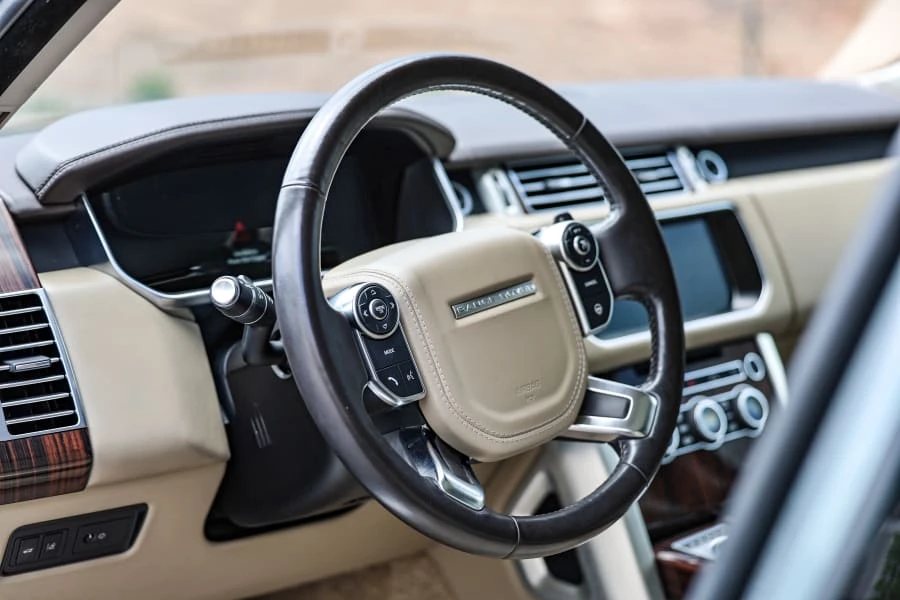 2017 Land Rover Range Rover L405 - Image 29 of 31